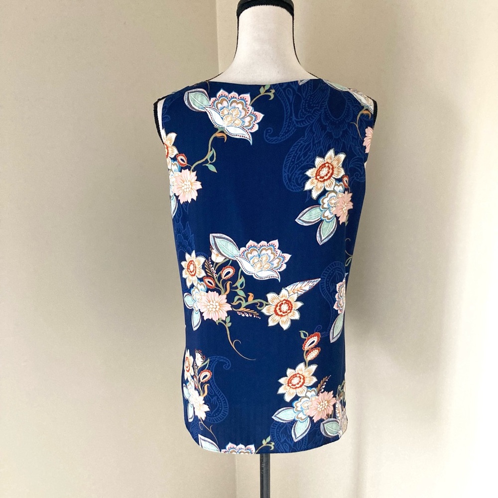 Chico's Reversible Sleeveless Tank – Navy Floral & Nautical Stripe Size L - Picture 11 of 13